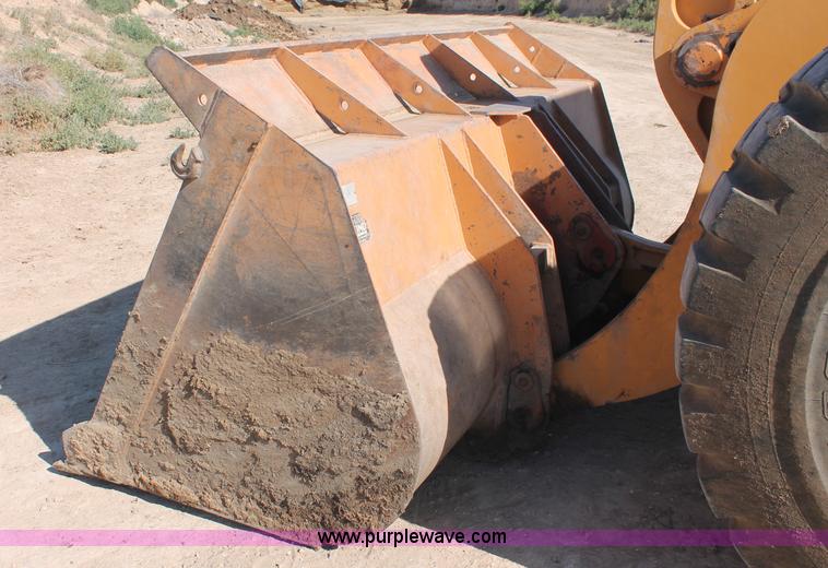 image for item C2726 1996 Case 821B articulated wheel loader