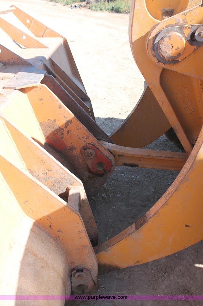 image for item C2726 1996 Case 821B articulated wheel loader