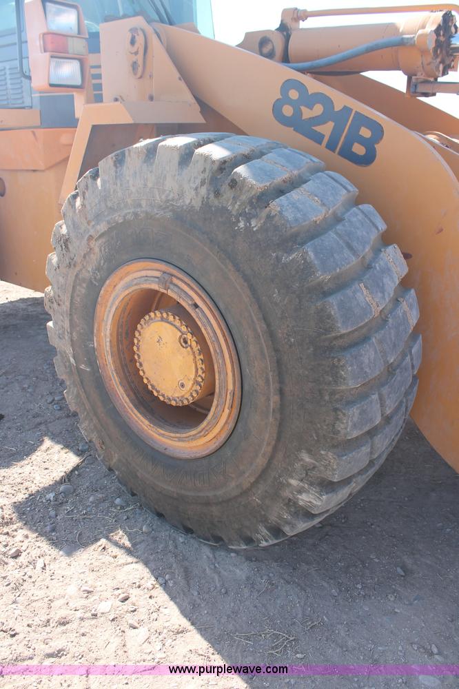 image for item C2726 1996 Case 821B articulated wheel loader