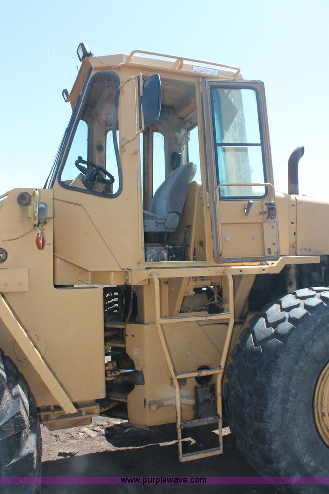 image for item C2729 Fiat-Allis 580FR articulated wheel loader