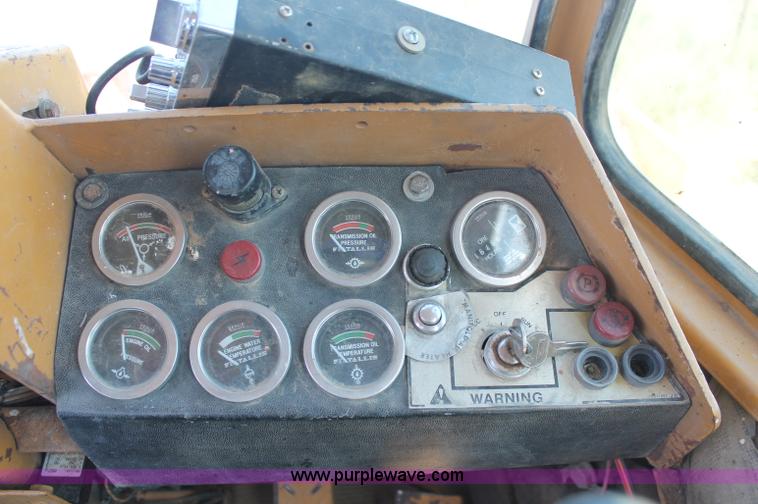 image for item C2729 Fiat-Allis 580FR articulated wheel loader