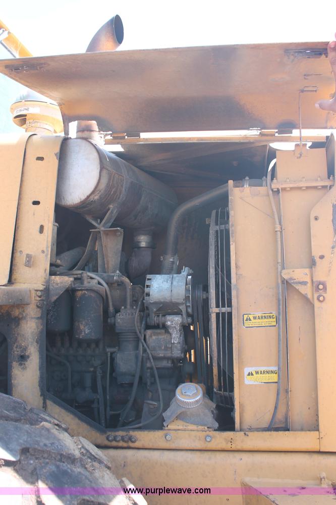 image for item C2729 Fiat-Allis 580FR articulated wheel loader