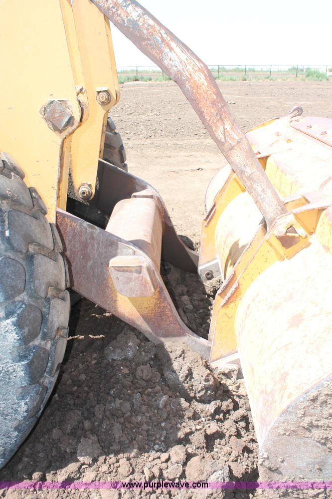 image for item C2729 Fiat-Allis 580FR articulated wheel loader