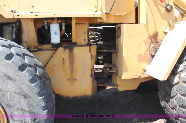 image for item C2729 Fiat-Allis 580FR articulated wheel loader