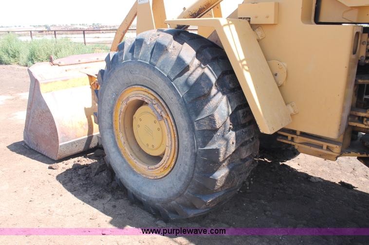 image for item C2729 Fiat-Allis 580FR articulated wheel loader