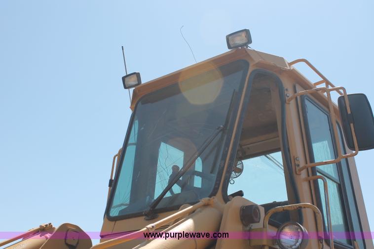 image for item C2729 Fiat-Allis 580FR articulated wheel loader