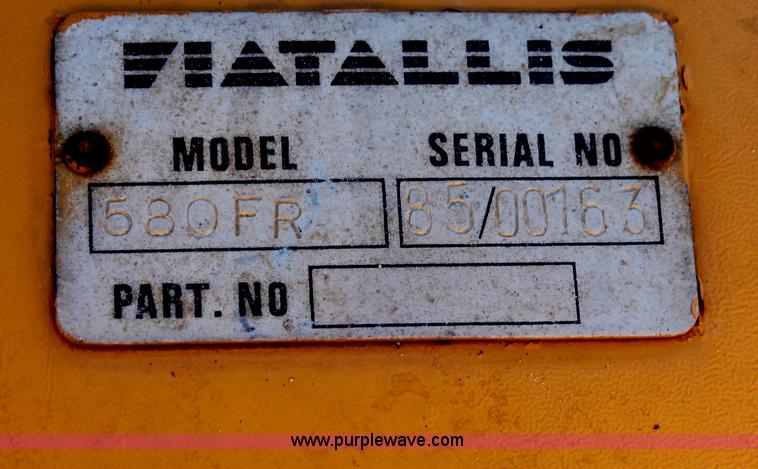 image for item C2729 Fiat-Allis 580FR articulated wheel loader