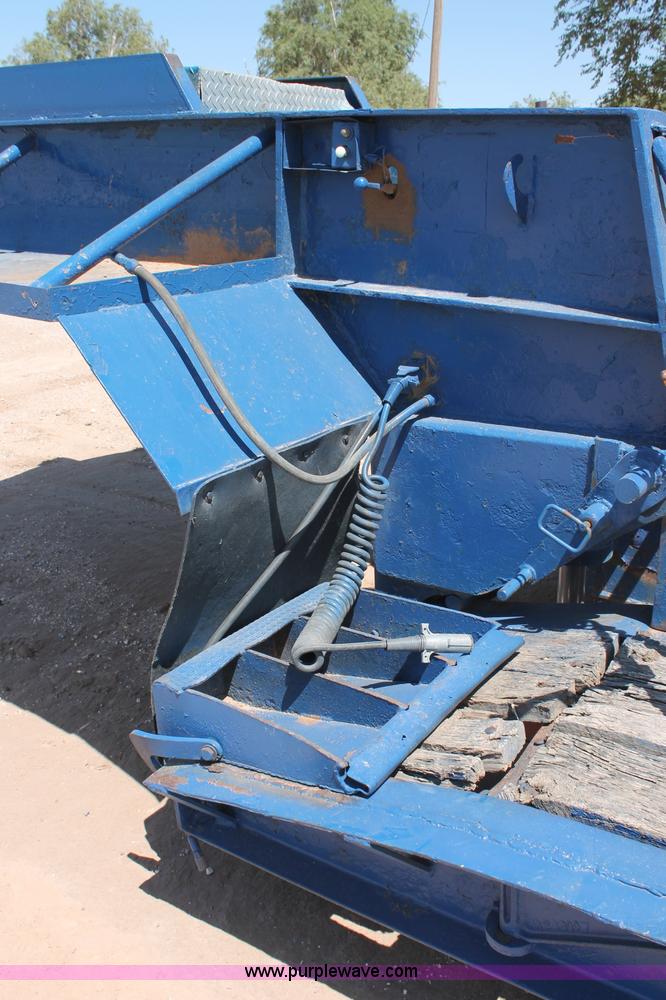 image for item C2730 1970 Rogers 50 ton detachable lowboy trailer