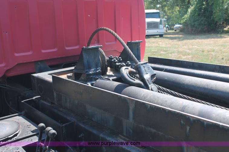 image for item C2738 1996 GMC TopKick roll off truck