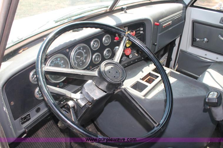 image for item C2739 1975 GMC Brigadier utility service truck