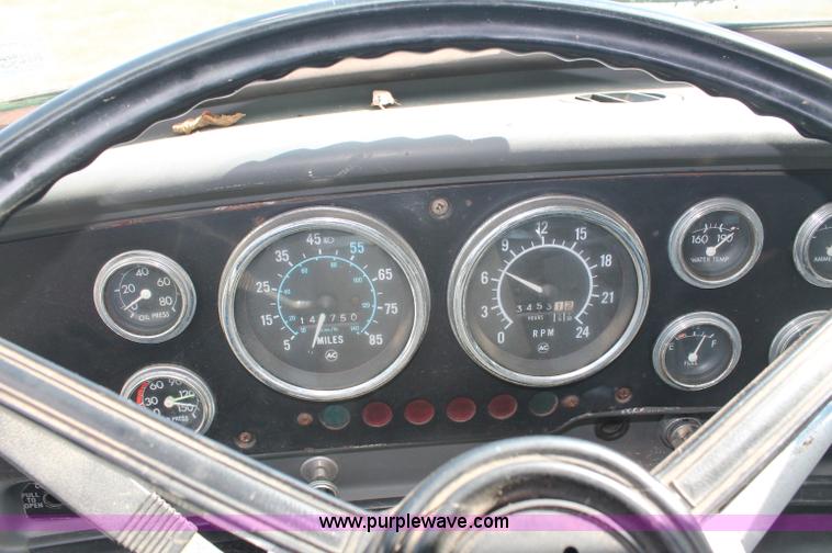 image for item C2739 1975 GMC Brigadier utility service truck