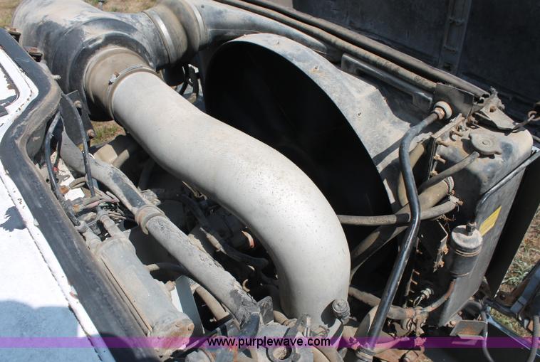 image for item C2739 1975 GMC Brigadier utility service truck