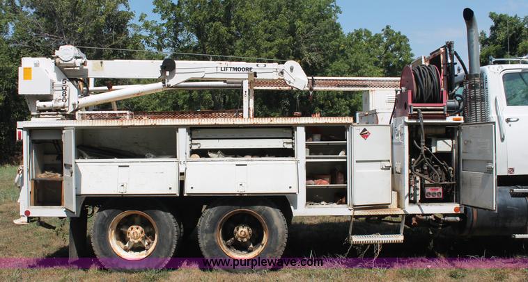 image for item C2739 1975 GMC Brigadier utility service truck