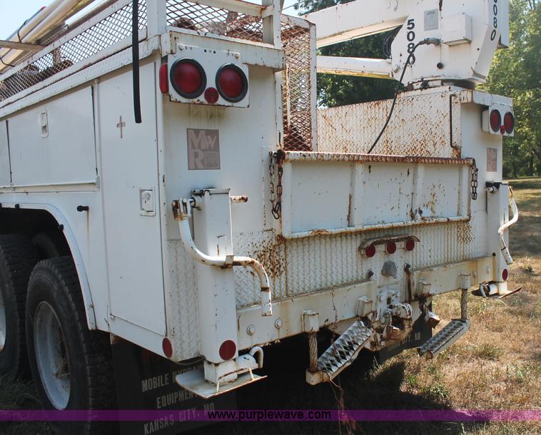 image for item C2739 1975 GMC Brigadier utility service truck