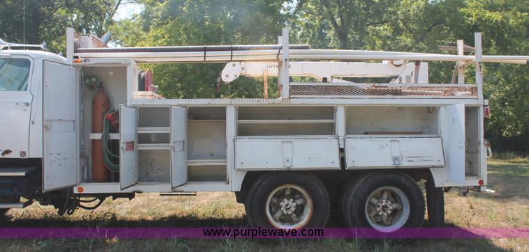 image for item C2739 1975 GMC Brigadier utility service truck