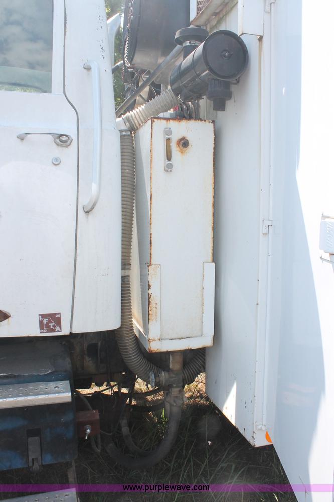 image for item C2739 1975 GMC Brigadier utility service truck