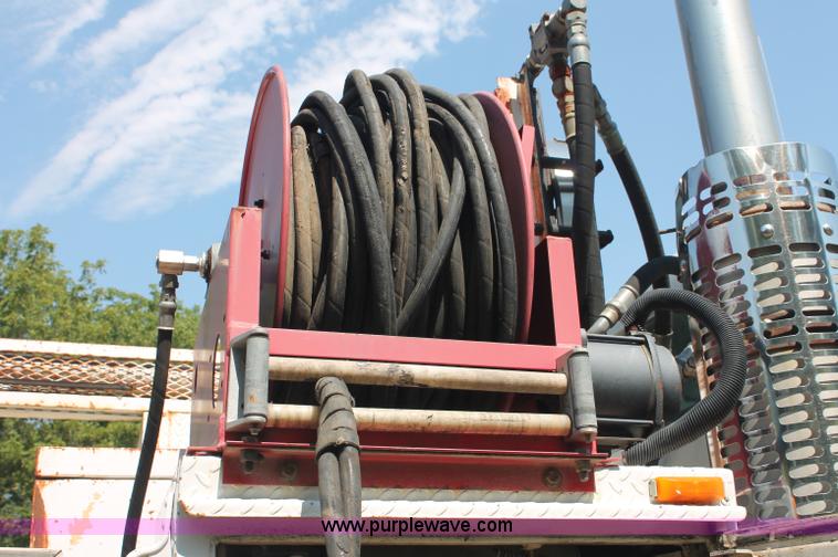 image for item C2739 1975 GMC Brigadier utility service truck