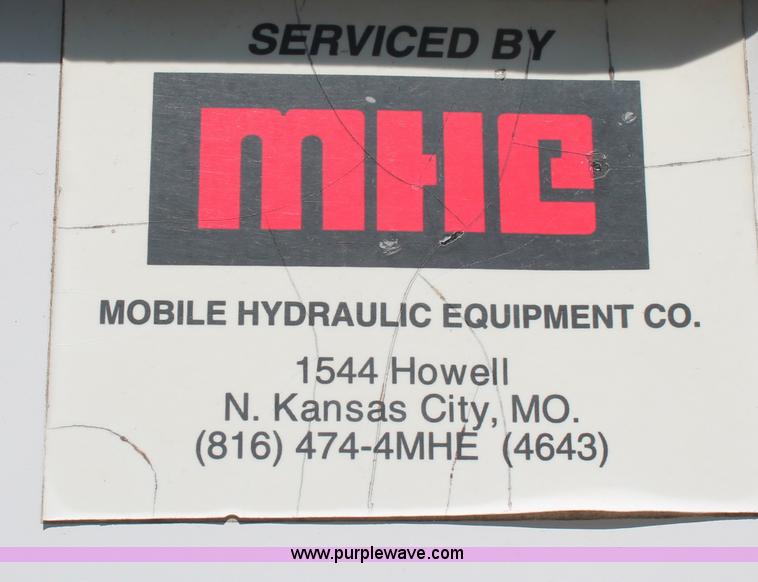 image for item C2739 1975 GMC Brigadier utility service truck