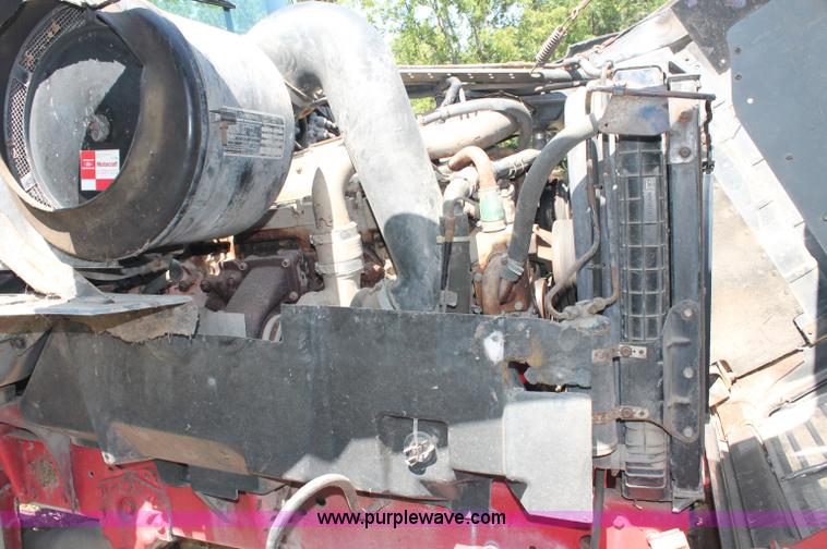 image for item C2740 1988 Ford LT9000 semi truck