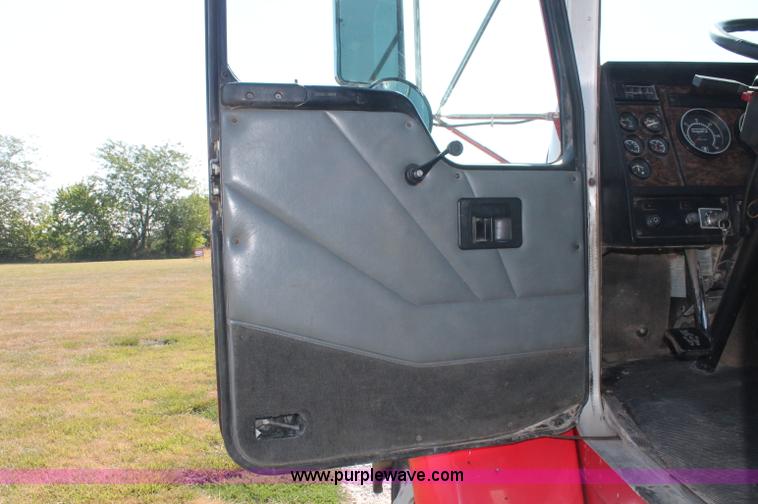 image for item C2745 1998 Kenworth T300 flatbed truck