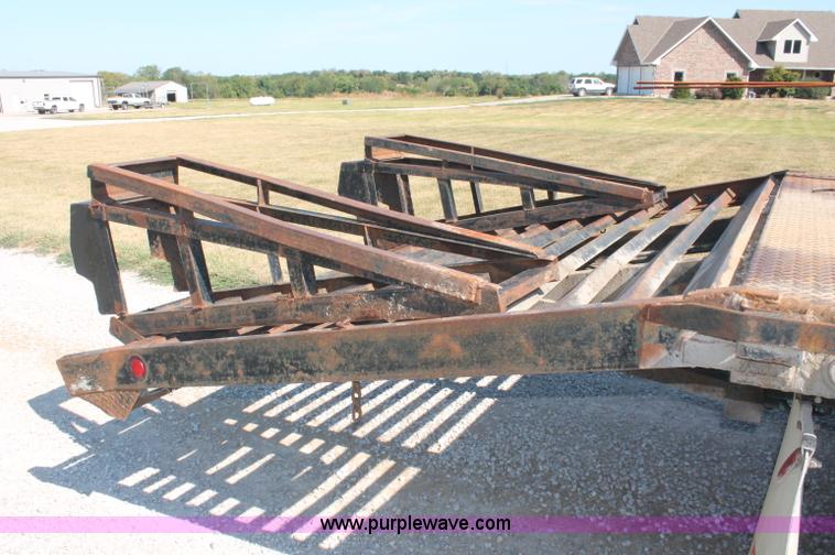 image for item C2745 1998 Kenworth T300 flatbed truck