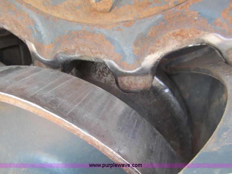 image for item C3527 2004 Mustang MTL25 high flow track skid steer