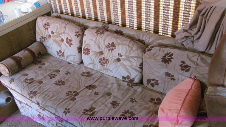 image for item C3528 1985 Chevrolet P30 Catalina Tidwell 27' RV motor coach