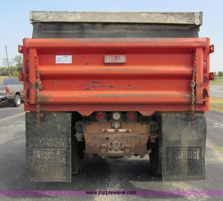 image for item D5594 1990 GMC TopKick dump truck