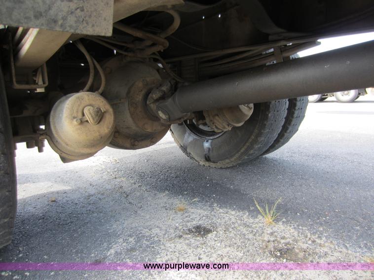 image for item D5594 1990 GMC TopKick dump truck