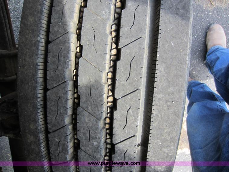 image for item D5594 1990 GMC TopKick dump truck