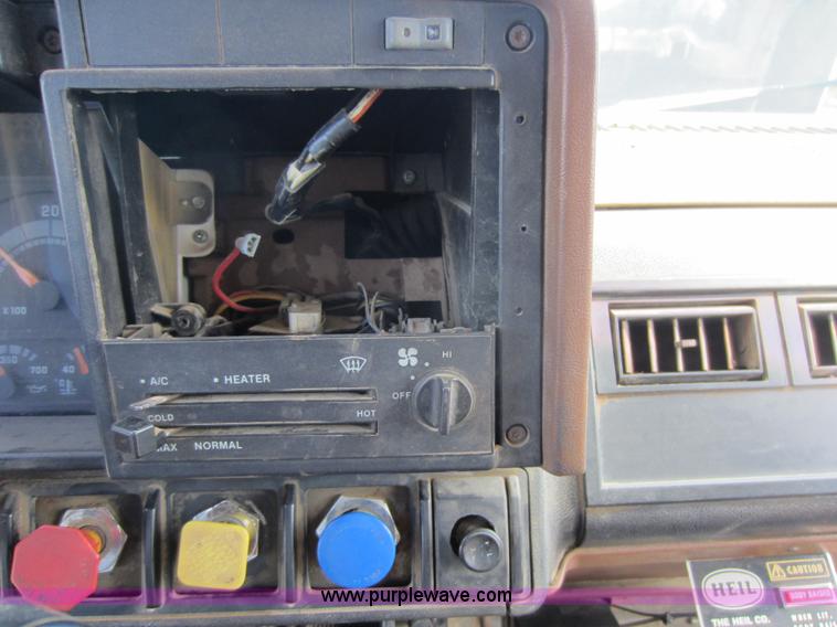 image for item D5594 1990 GMC TopKick dump truck