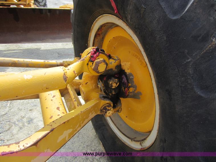 image for item D5596 1962 Allis-Chalmers 145T motor grader