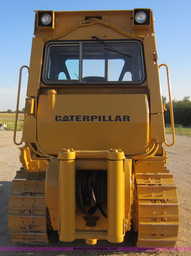 image for item D5607 1984 Caterpillar D5B dozer