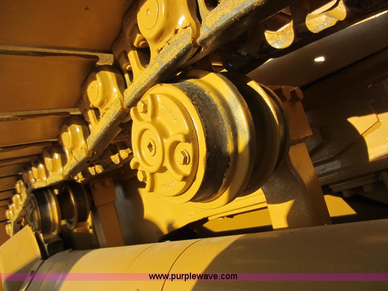 image for item D5607 1984 Caterpillar D5B dozer