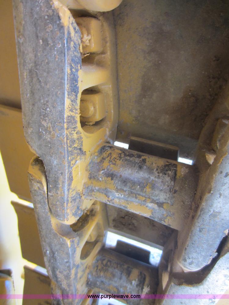 image for item D5607 1984 Caterpillar D5B dozer