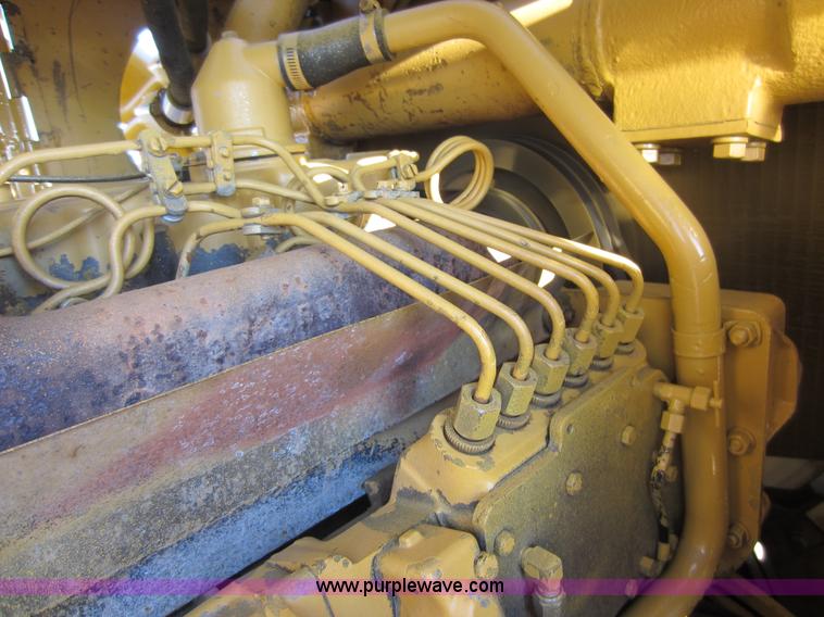 image for item D5607 1984 Caterpillar D5B dozer