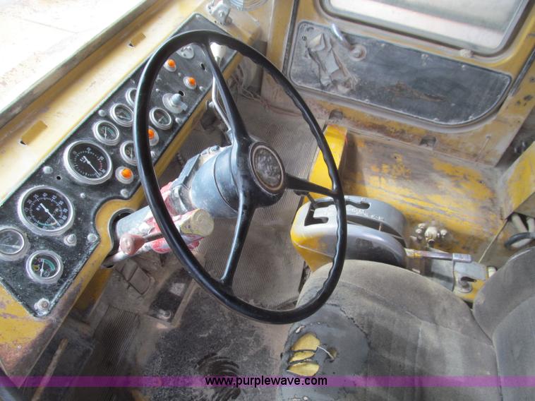 image for item F4538 Caterpillar 769 rock haul truck