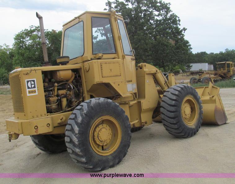 image for item F4539 1972 Caterpillar 920 wheel loader