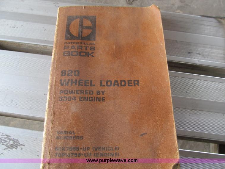 image for item F4539 1972 Caterpillar 920 wheel loader