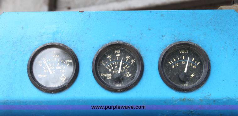 image for item G4571 1994 Genie Z-60/34 boom lift