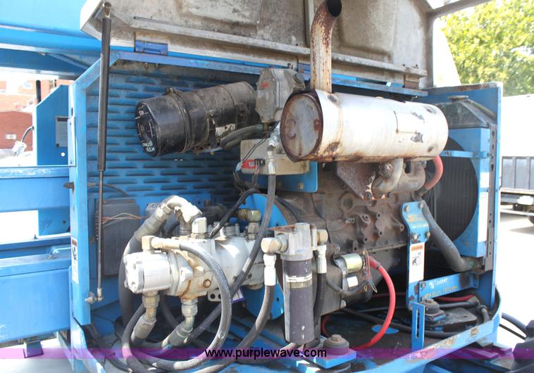 image for item G4571 1994 Genie Z-60/34 boom lift