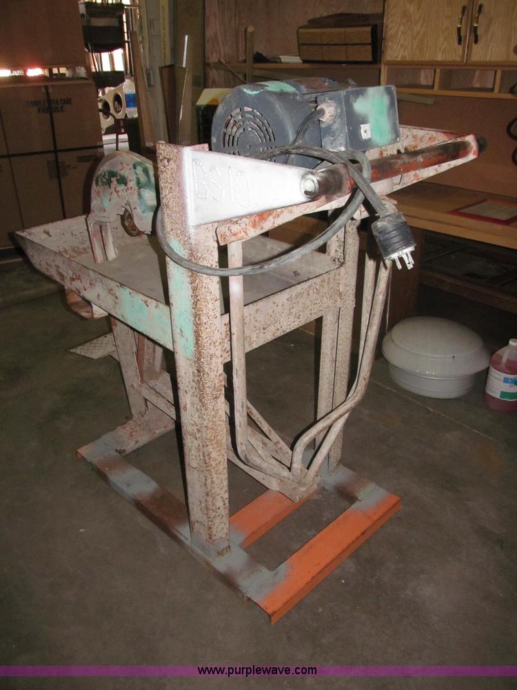 image for item K9561 Clipper electric stationary brick saw