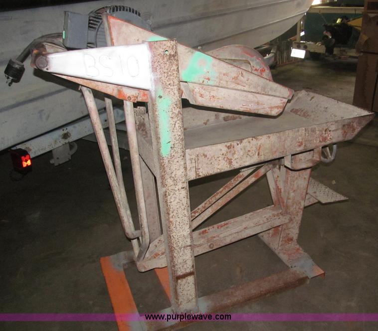 image for item K9561 Clipper electric stationary brick saw