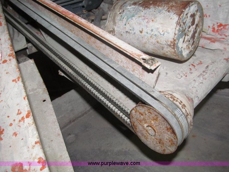 image for item K9561 Clipper electric stationary brick saw