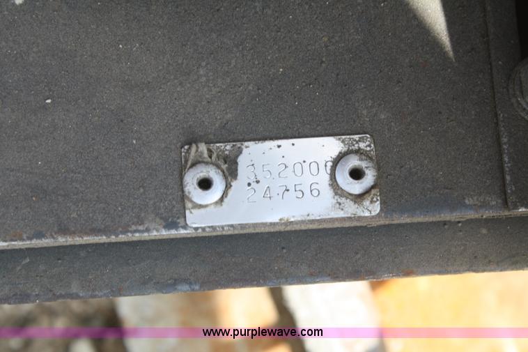 image for item K9823 Stow 36" power trowel