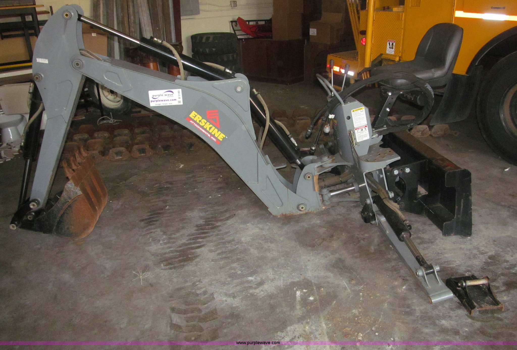 Erskine GX920 backhoe skid steer attachment in Lincoln, NE Item B5180