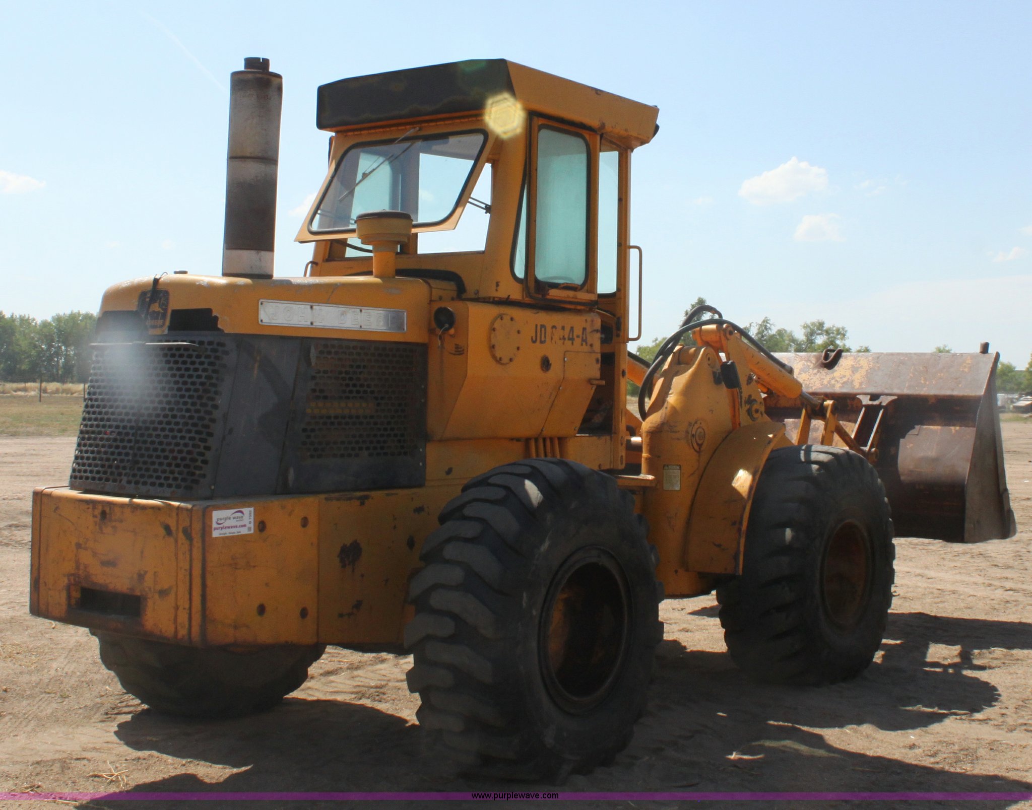 1971 John Deere 644A wheel loader in Kinsley, KS Item B7392 sold