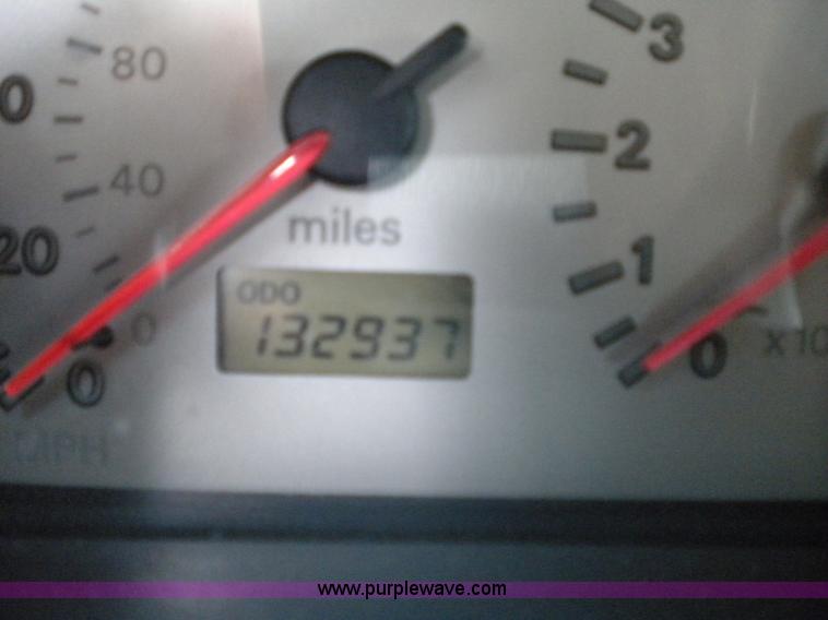 image for item B1464 2002 Mitsubishi Eclipse GS