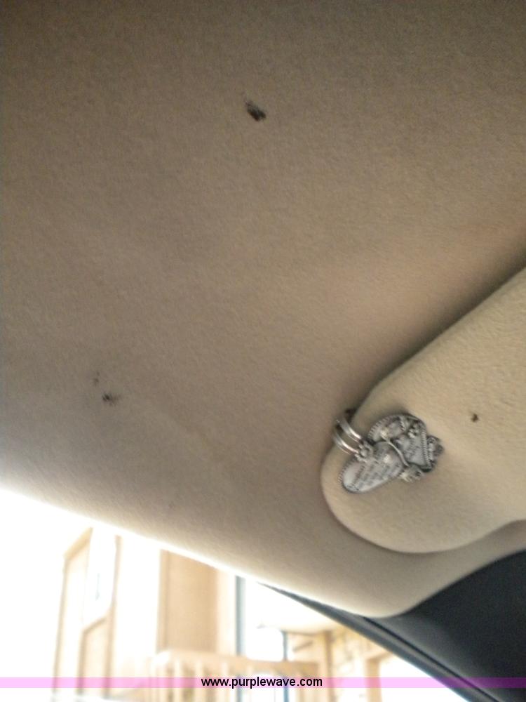 image for item B1464 2002 Mitsubishi Eclipse GS