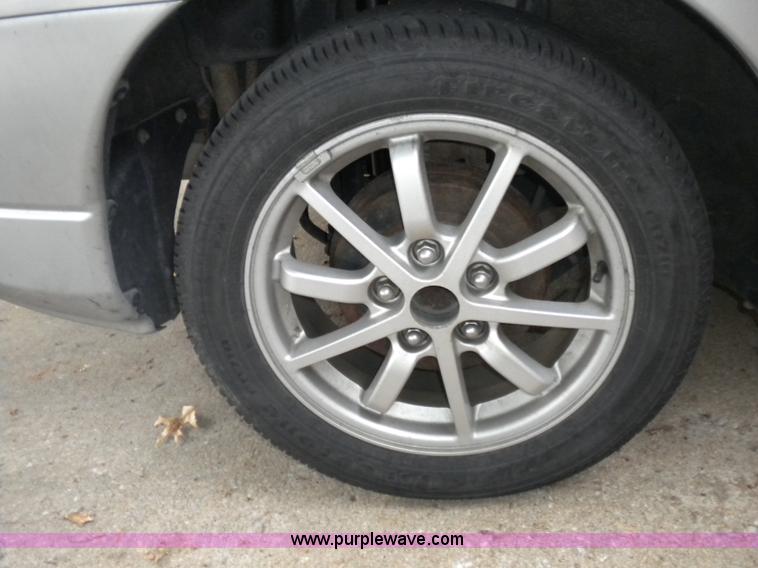 image for item B1464 2002 Mitsubishi Eclipse GS